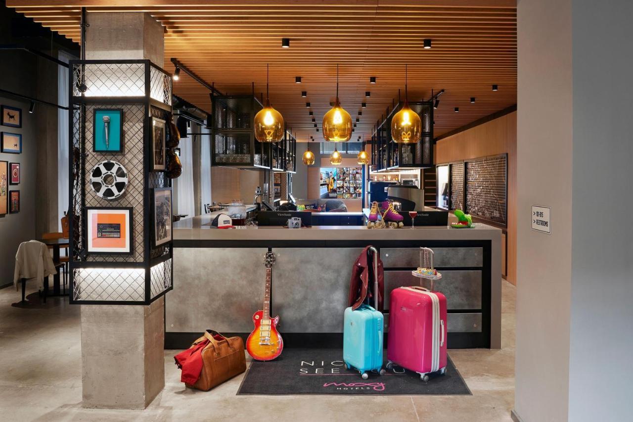Moxy Manchester City 외부 사진