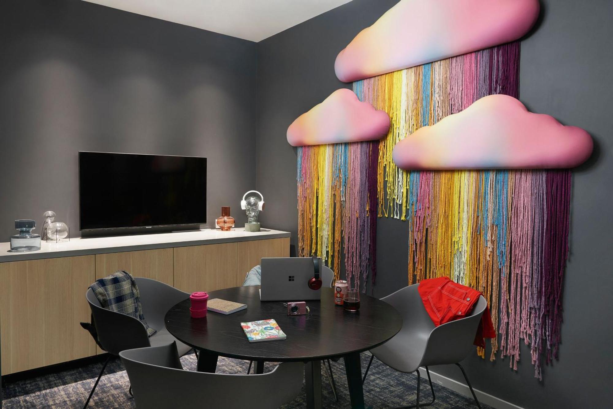 Moxy Manchester City 외부 사진