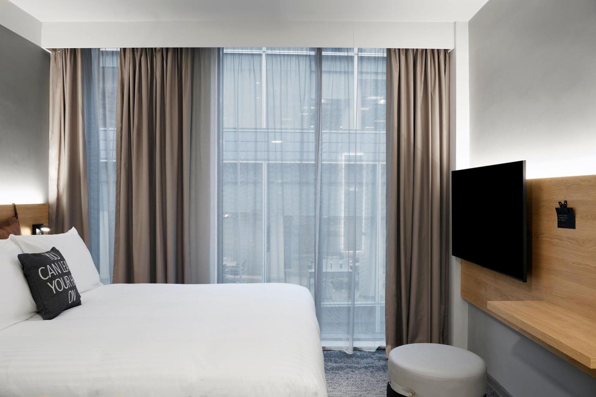 Moxy Manchester City 외부 사진